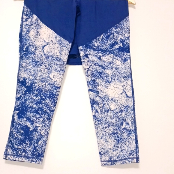 Calvin Klein Performance Stretch leggings Blue White Medium Wick pocket Workout - Picture 1 of 4